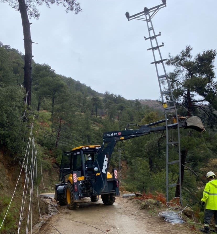 Bozdoğan’da yağış sonrası ekipler sahada
