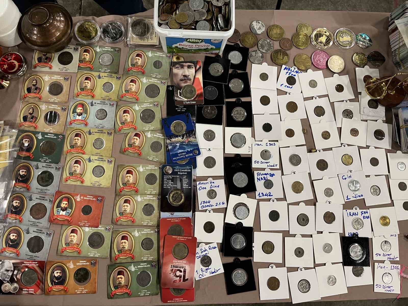 Bu pazarda tezgahtakiler geçmişe götürüyor
Bu pazarda tezgahtakiler geçmişe götürüyor