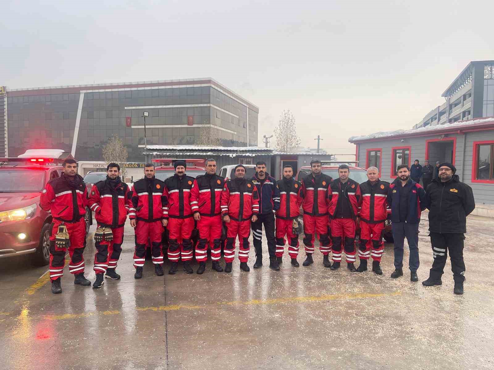 Diyarbakır’da, 6 ilçede 319 kilometrelik kırsal mahalle yolu ulaşıma açıldı
