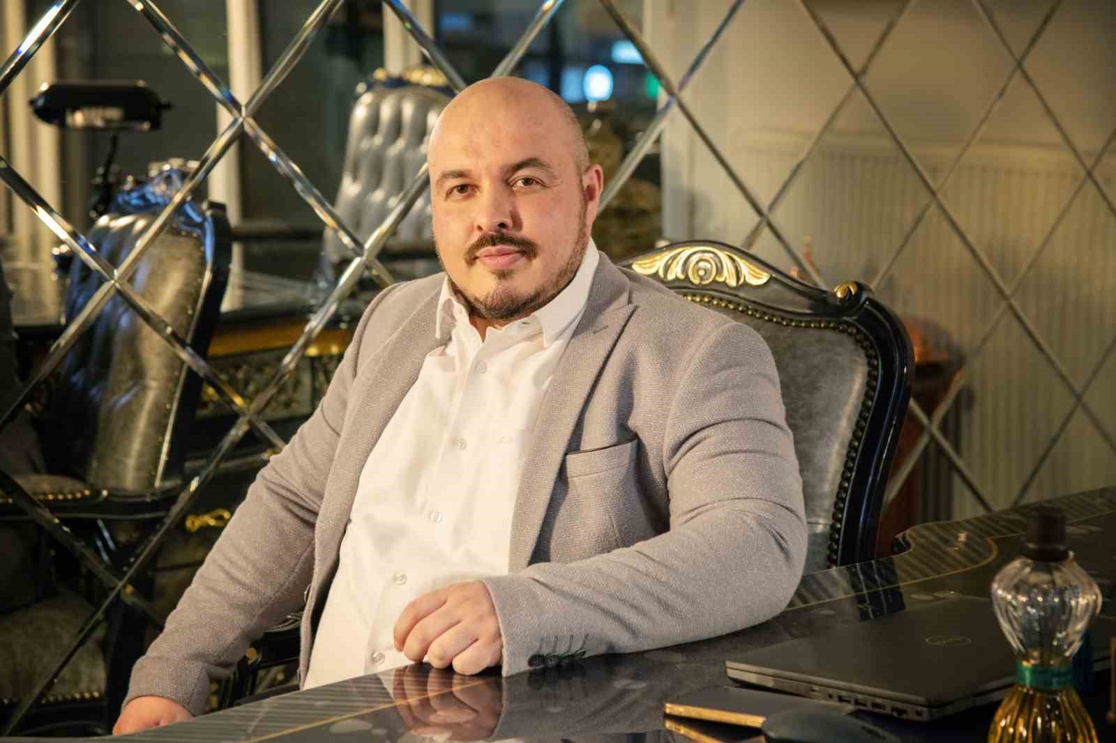 Evli olanlar dikkat: Mesajı ve çağrıları görüp cevaplamamak boşanma sebebi olabilir
Evli olanlar dikkat: Mesajı ve çağrıları görüp cevaplamamak boşanma sebebi olabilir