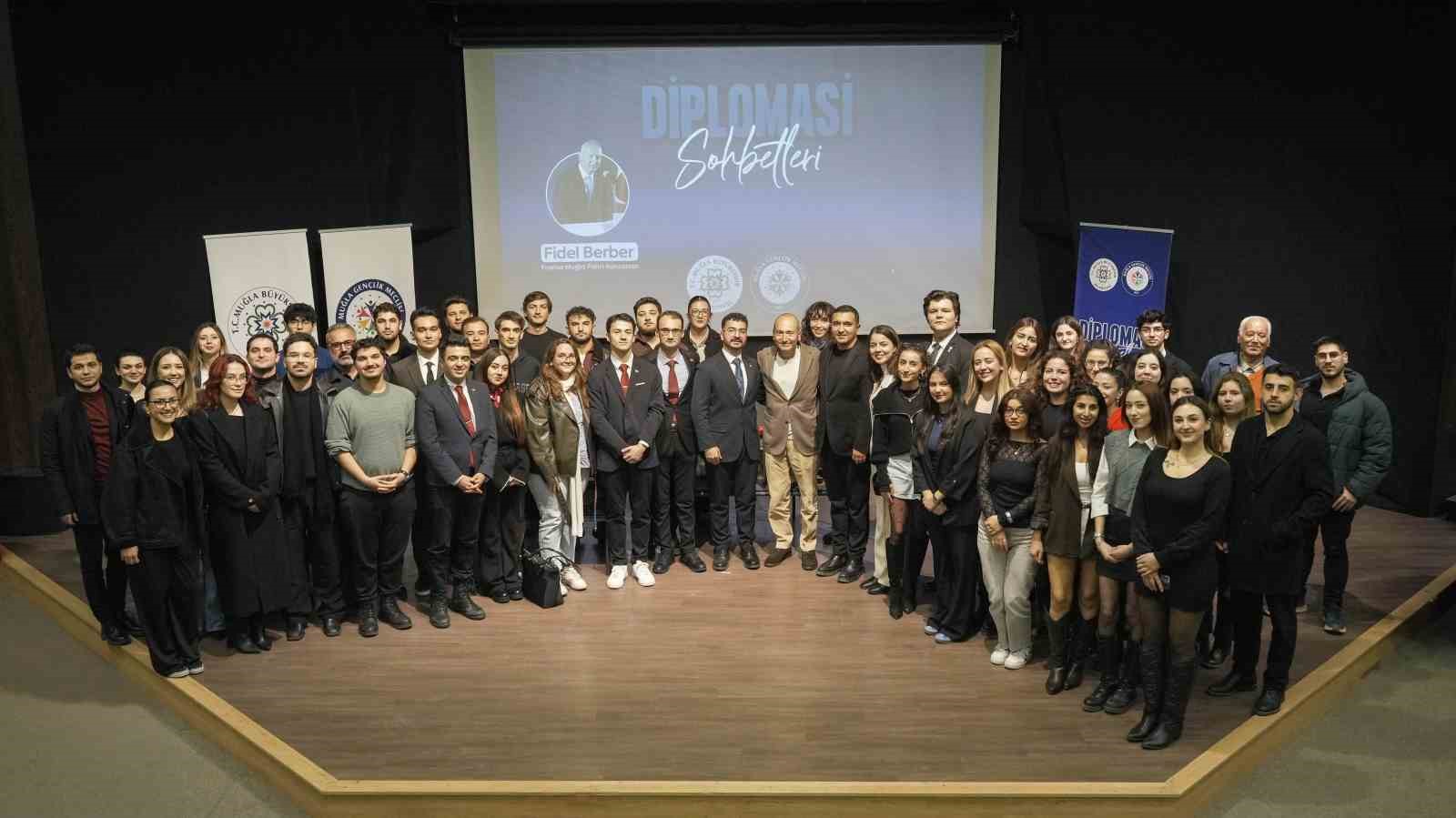 Fransa Muğla Fahri Konsolosu Berber gençlerle buluştu
