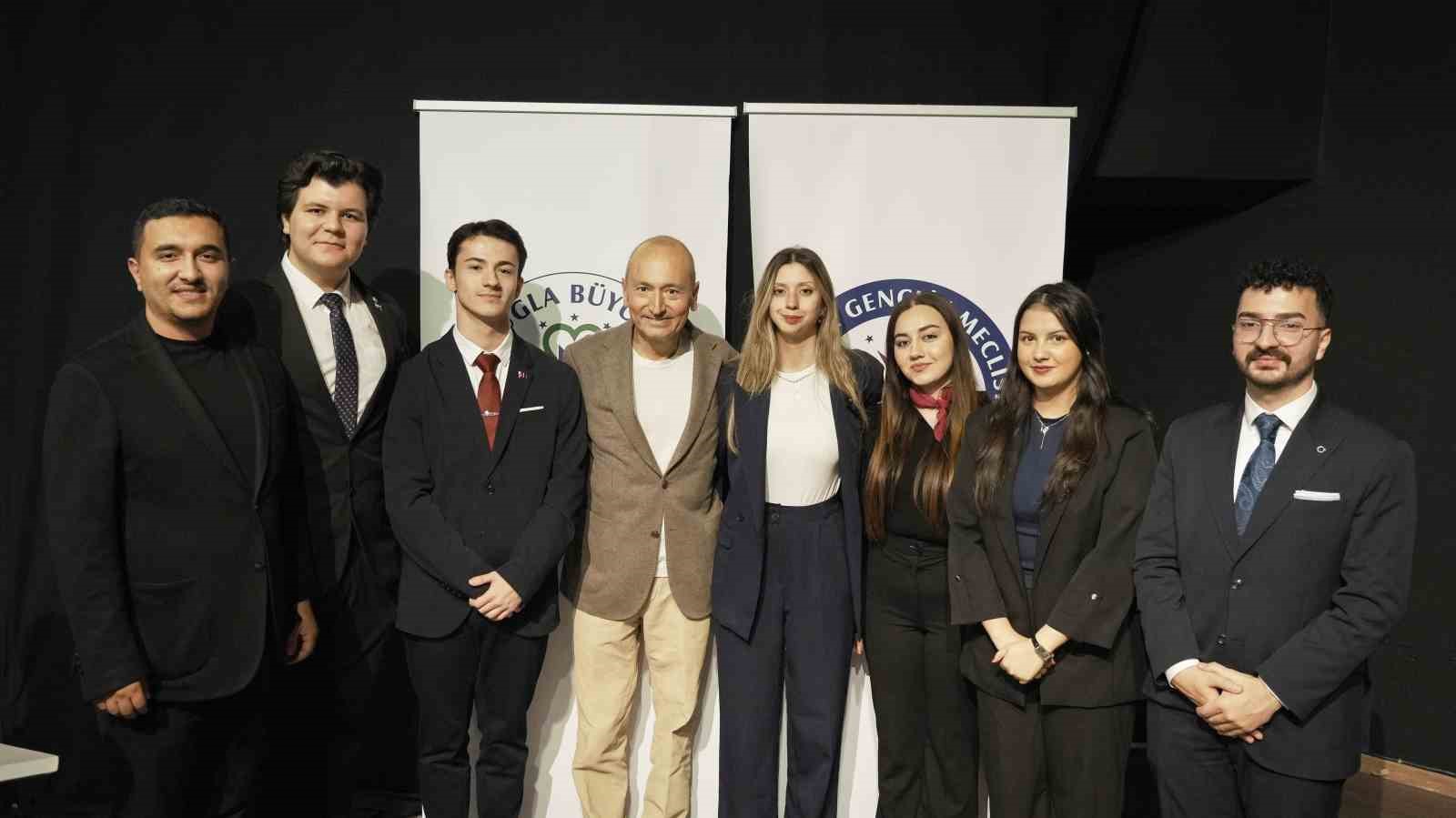 Fransa Muğla Fahri Konsolosu Berber gençlerle buluştu
