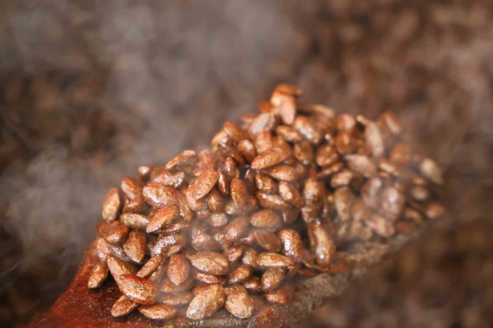 Gelenekten yeniliğe: Türk kahveli badem şekeri
Gelenekten yeniliğe: Türk kahveli badem şekeri