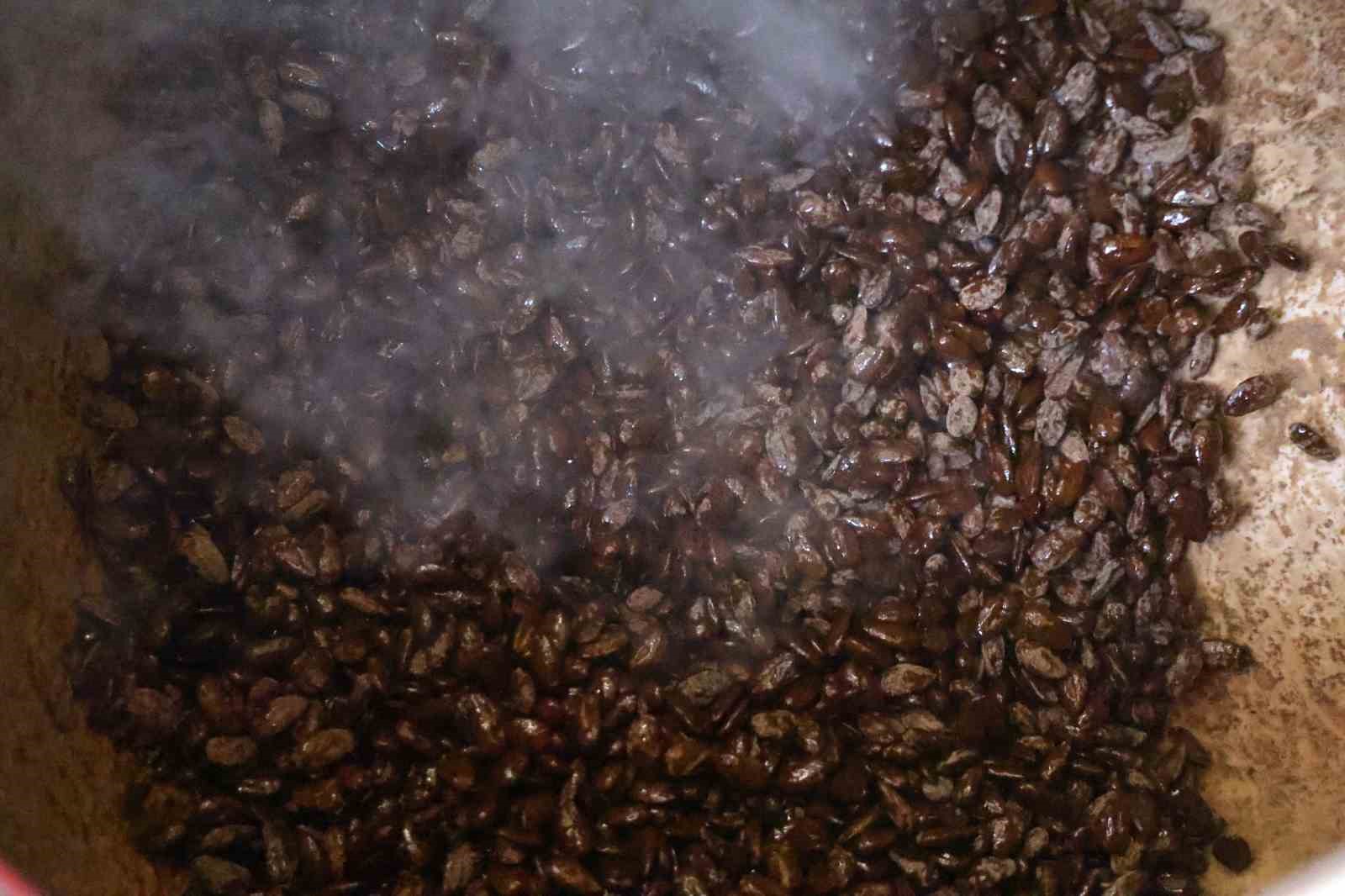 Gelenekten yeniliğe: Türk kahveli badem şekeri
Gelenekten yeniliğe: Türk kahveli badem şekeri