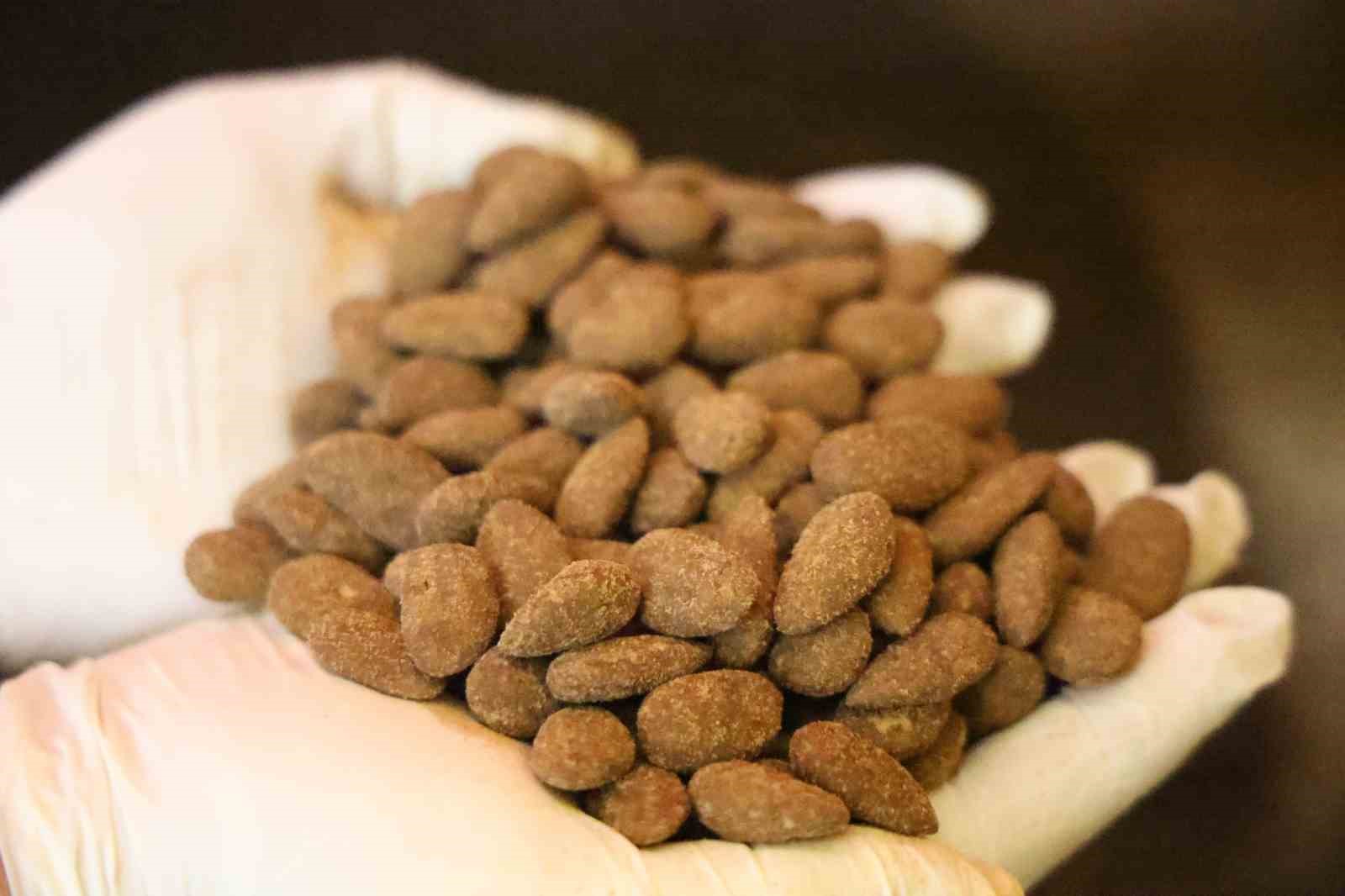 Gelenekten yeniliğe: Türk kahveli badem şekeri
Gelenekten yeniliğe: Türk kahveli badem şekeri