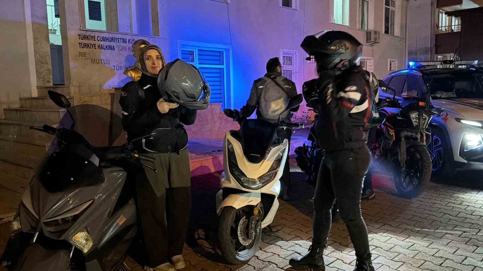 İlçede motosiklet sürücüsü artınca çareyi güvenli sürüş eğitimi vermekte buldular
