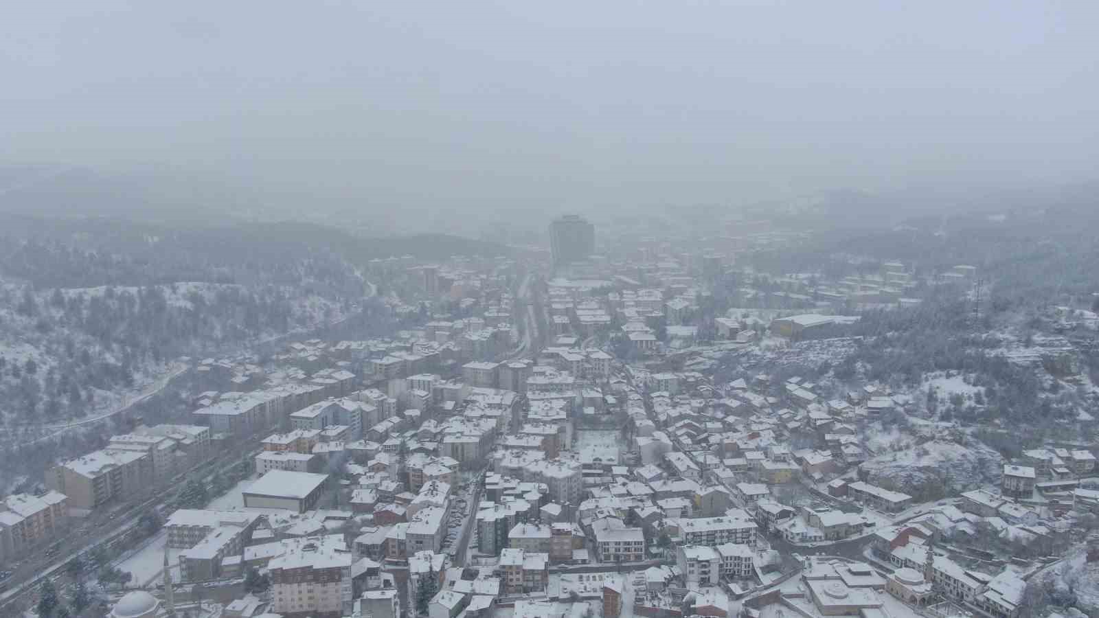 Kastamonu’da kar yağışı etkili oluyor
