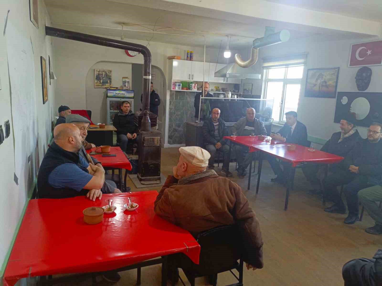 Kaymakam Kara’dan Gümüşdere Köyü’ne ziyaret
Kaymakam Kara’dan Gümüşdere Köyü’ne ziyaret