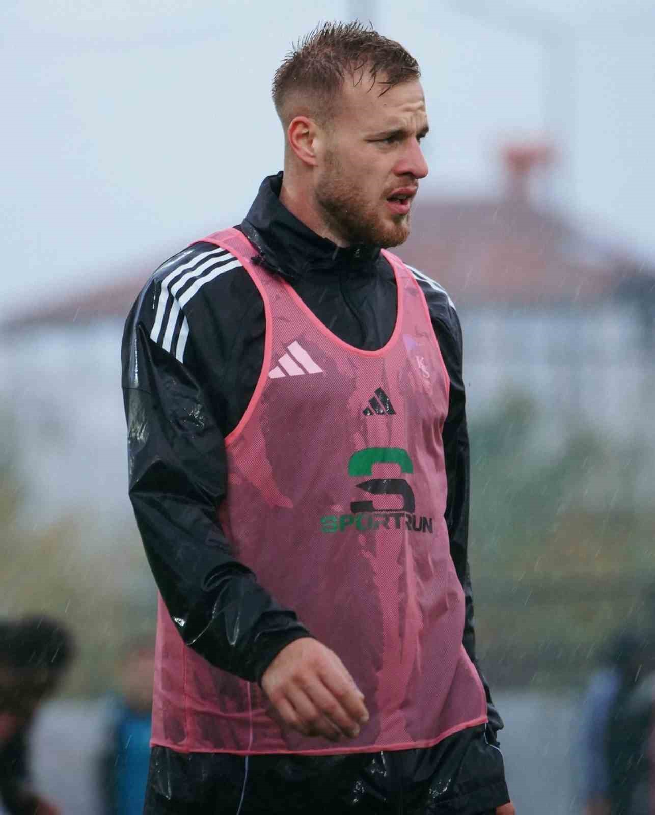 Kocaelispor, Antalya kampını tamamladı
Kocaelispor, Antalya kampını tamamladı