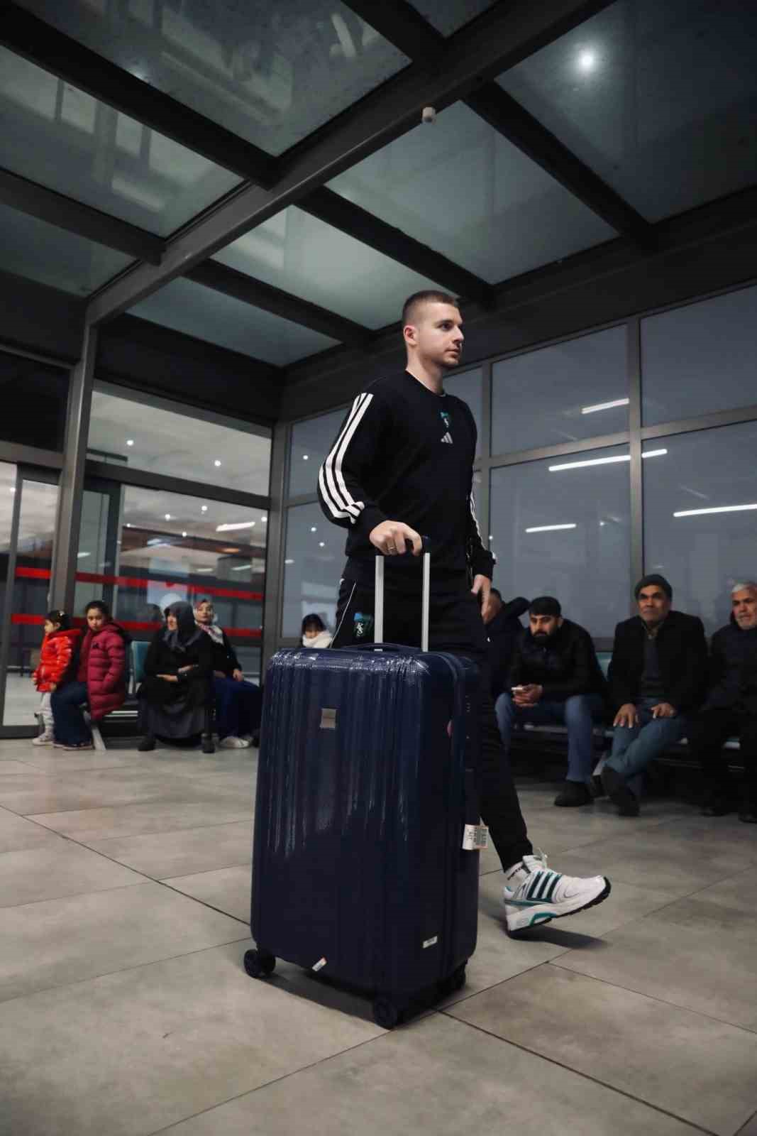 Kocaelispor, Antalya kampını tamamladı
Kocaelispor, Antalya kampını tamamladı