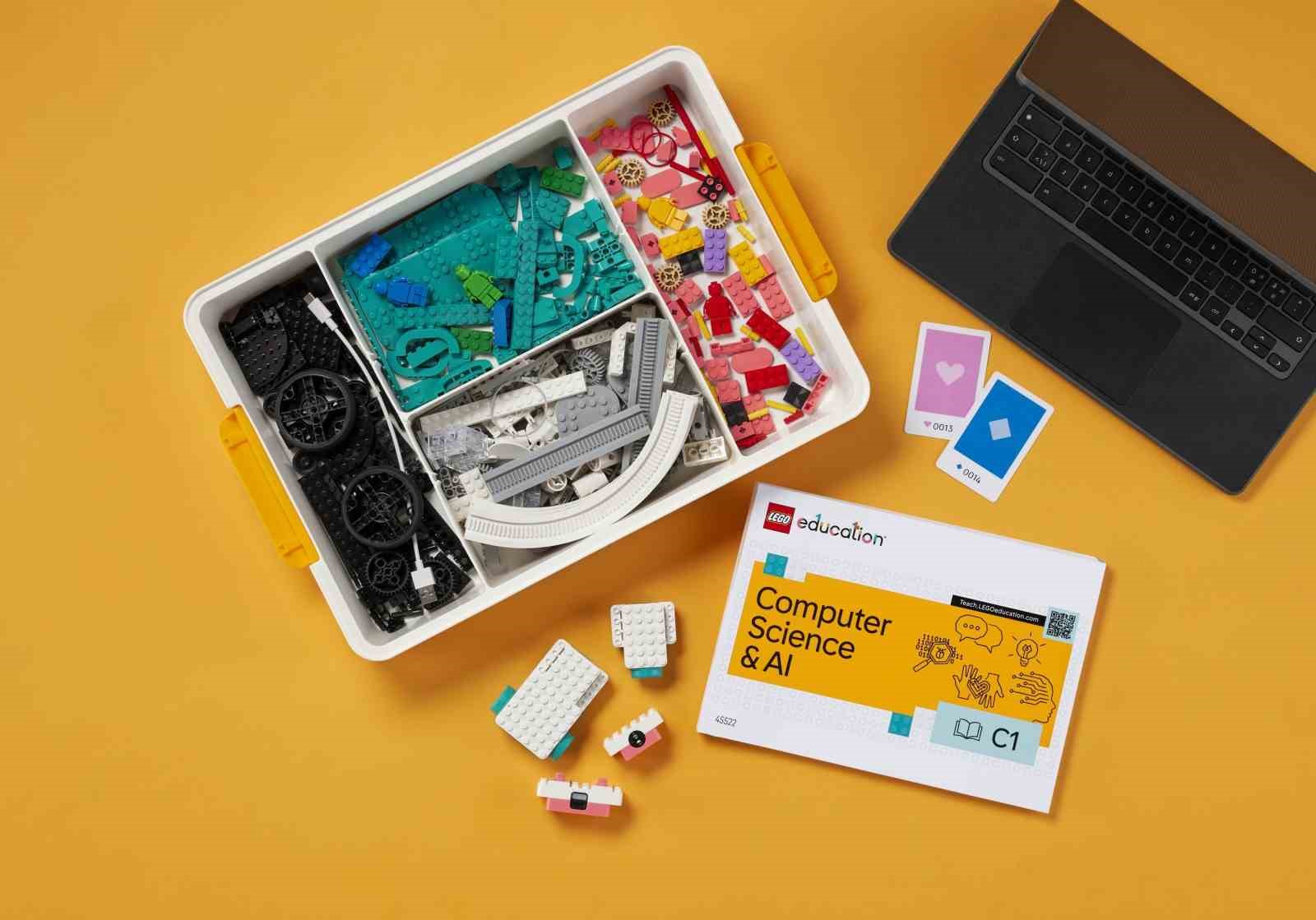 LEGO Education’dan bilgisayar bilimi ve yapay zeka eğitimi
LEGO Education’dan bilgisayar bilimi ve yapay zeka eğitimi