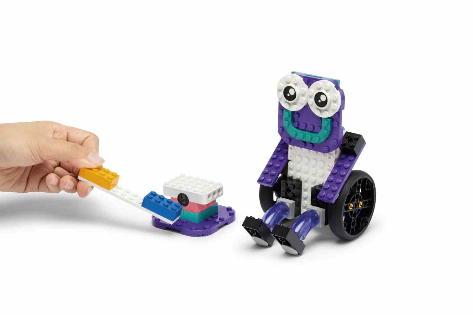 LEGO Education’dan bilgisayar bilimi ve yapay zeka eğitimi
LEGO Education’dan bilgisayar bilimi ve yapay zeka eğitimi