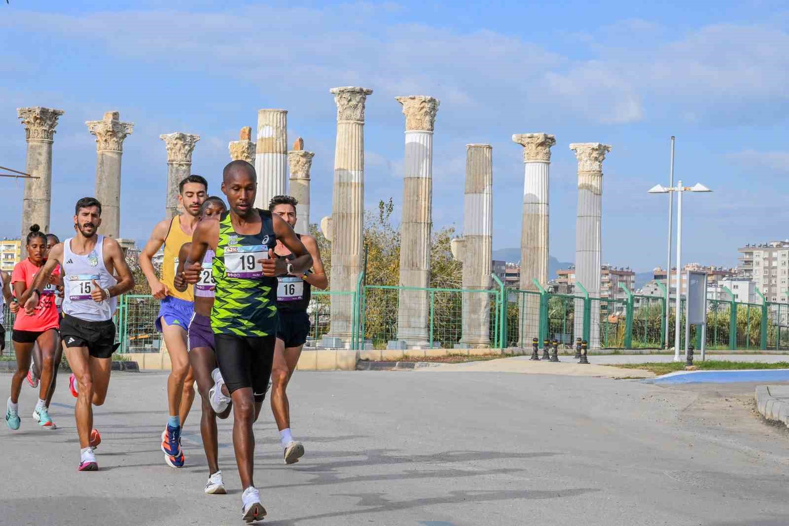 Mersin, uluslararası spor organizasyonlarının merkezi oluyor
Mersin, uluslararası spor organizasyonlarının merkezi oluyor