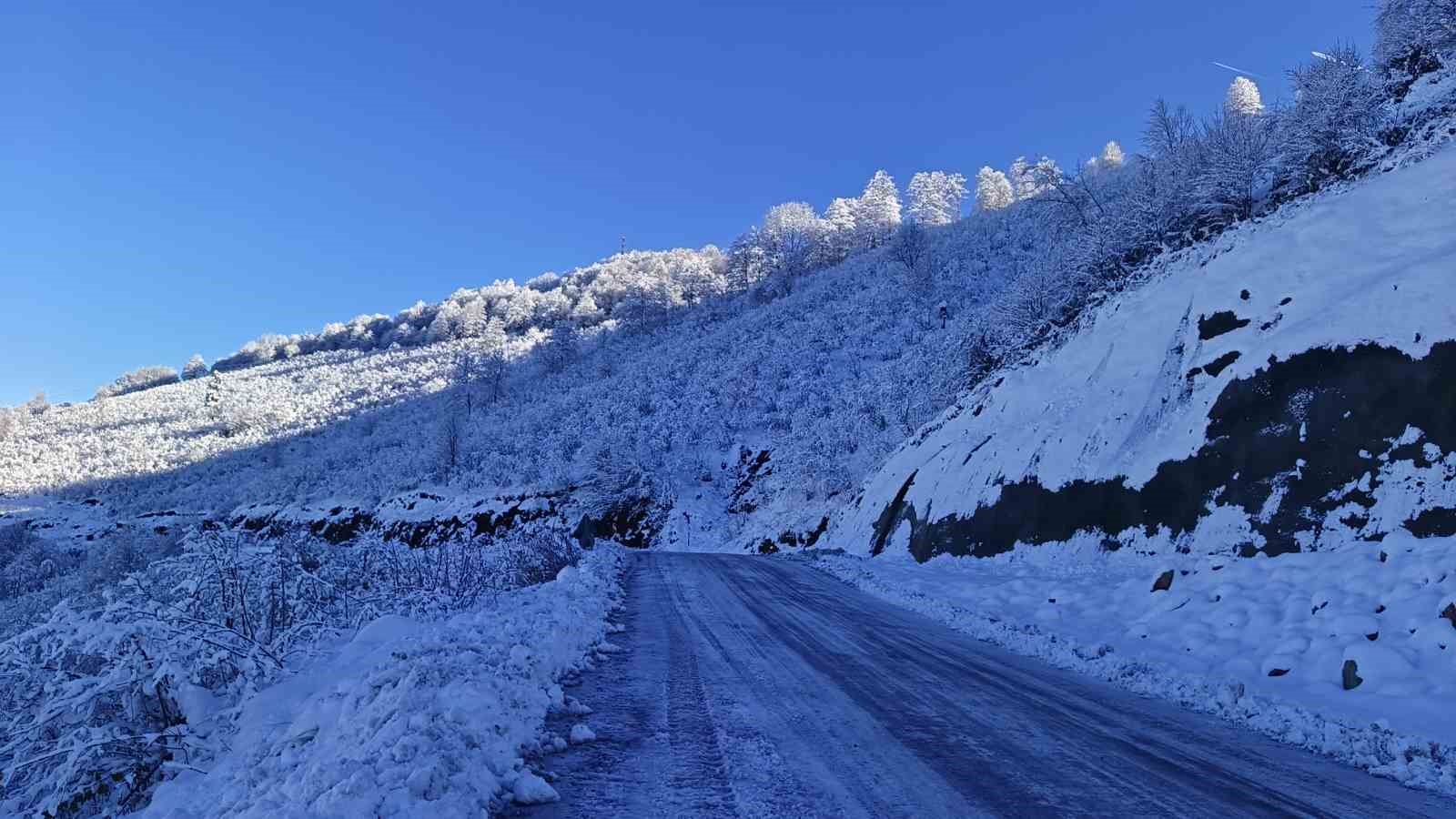 Ordu’nun 13 ilçesinde eğitime kar engeli
Ordu’nun 13 ilçesinde eğitime kar engeli
