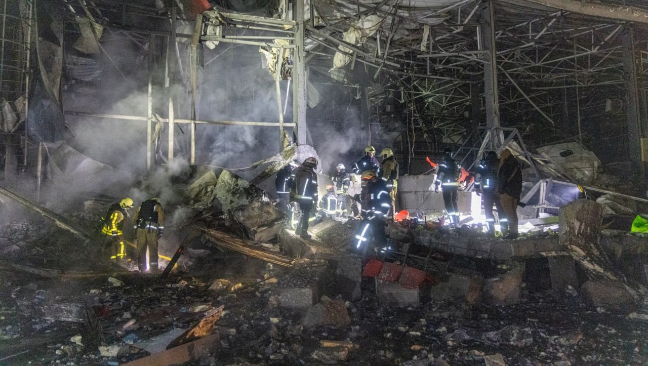 Rusya’dan Ukrayna’ya gece boyunca füzeli saldırı: 4 ölü
Rusya’dan Ukrayna’ya gece boyunca füzeli saldırı: 4 ölü