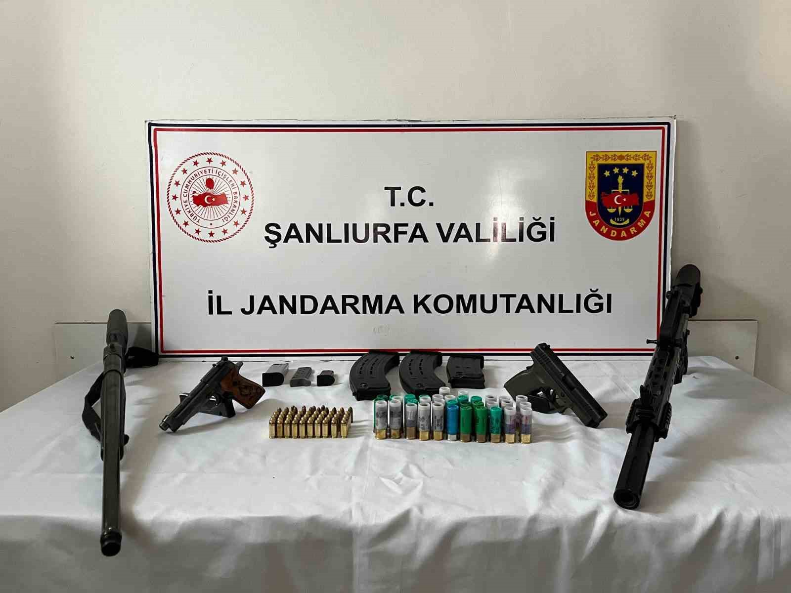 Şanlıurfa’da jandarma denetimi: 7 gözaltı
