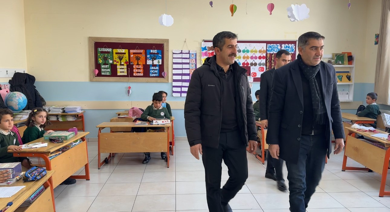 Sınırdaki öğrencilere "akıl ve zeka oyunları" desteği
