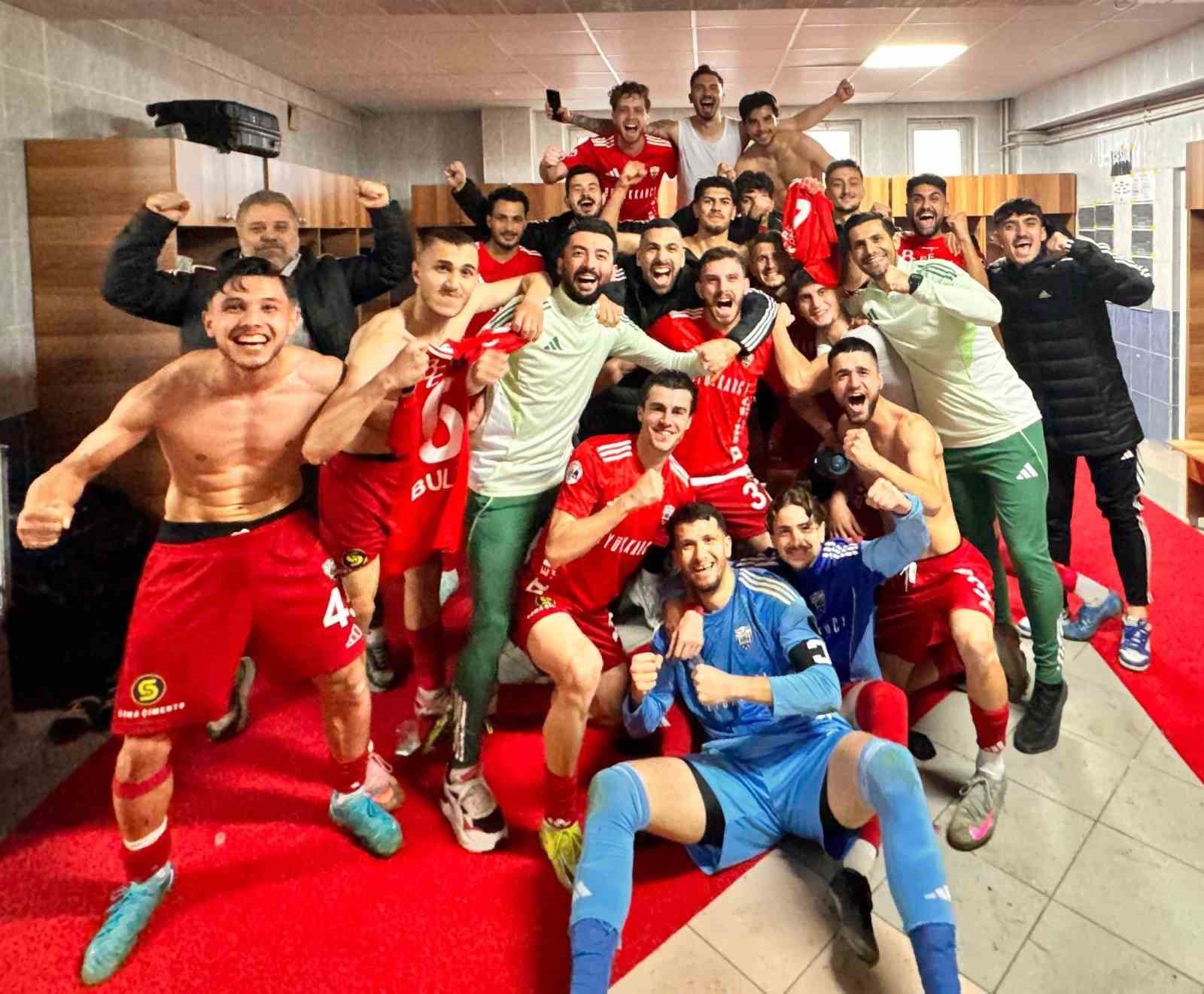 Somaspor’dan ikinci devreye müthiş başlangıç
Somaspor’dan ikinci devreye müthiş başlangıç