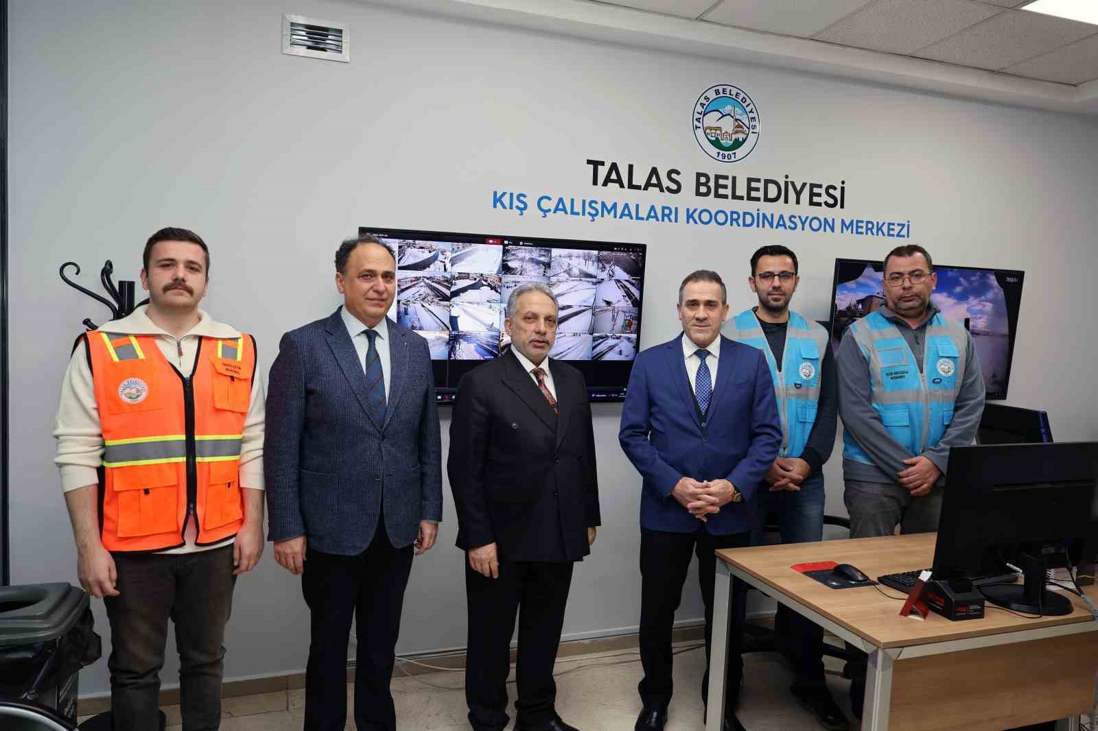 Talas’ta kış çalışmalarına teknolojik takip
Talas’ta kış çalışmalarına teknolojik takip