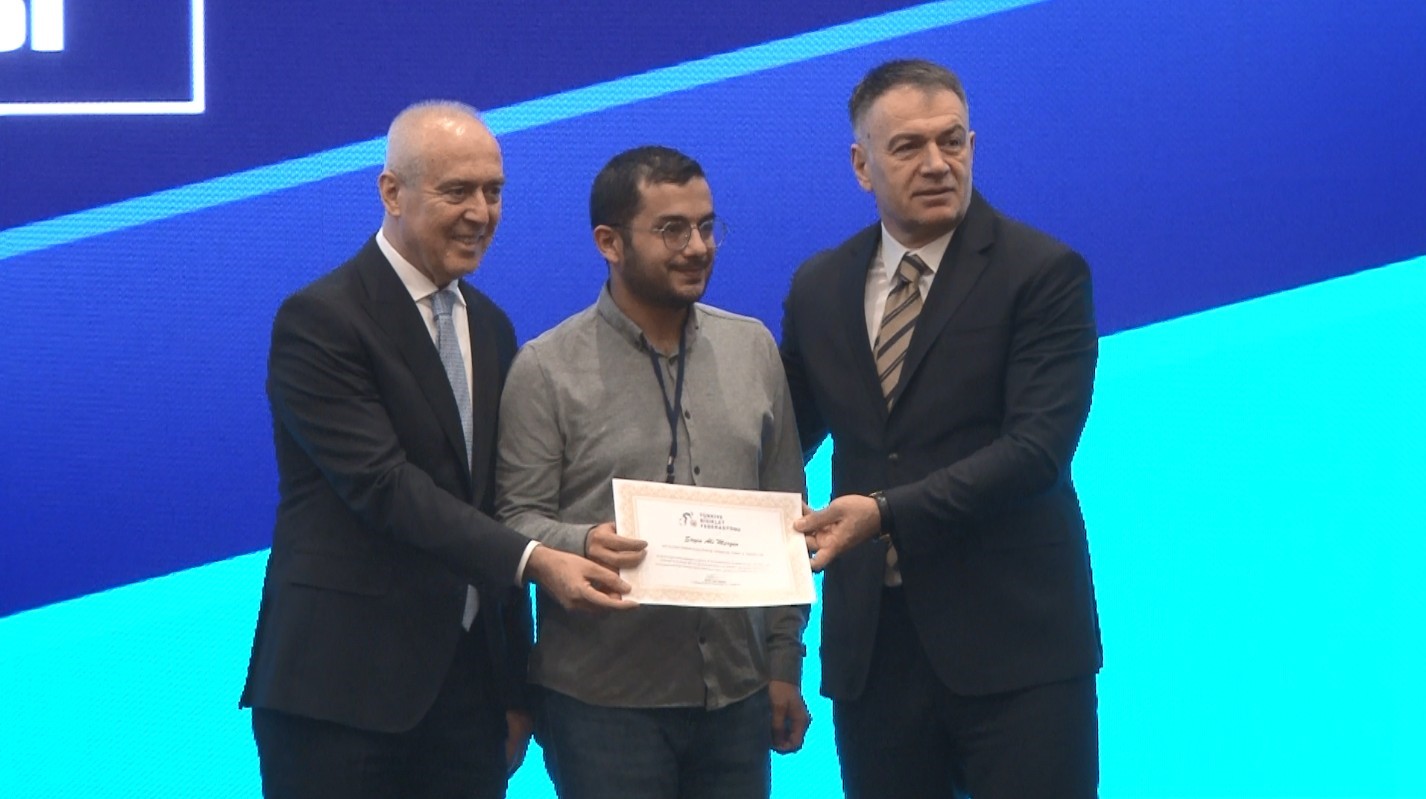 Türkiye Bisiklet Federasyonu Başkanı Müftüoğlu: "Artık 81 ile hükmeden bir bisiklet ailesi olacağız"
Türkiye Bisiklet Federasyonu Başkanı Müftüoğlu: "Artık 81 ile hükmeden bir bisiklet ailesi olacağız"