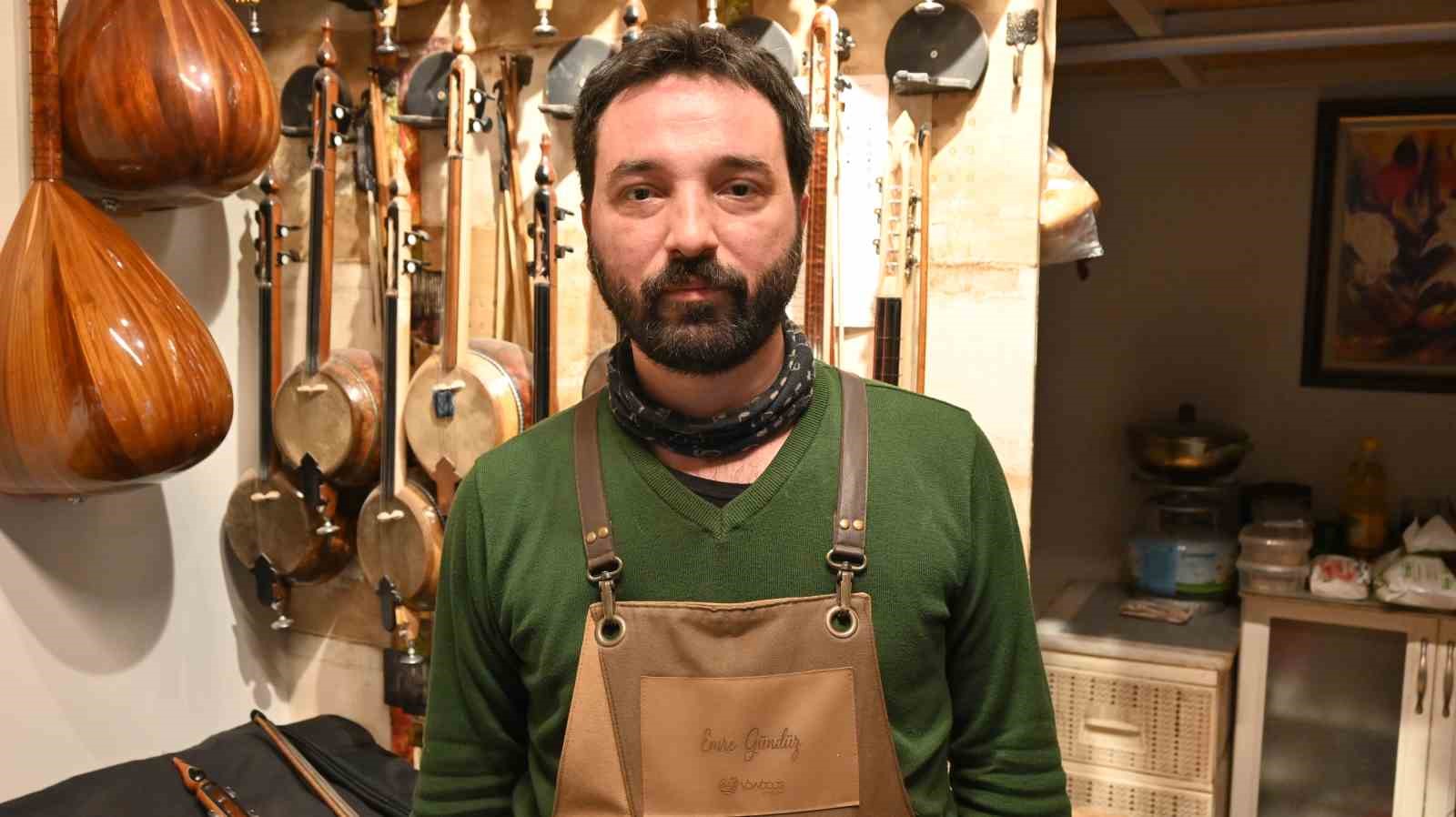 Ustasından devraldı, Cumhurbaşkanlığı Korosuna taşıdı
Ustasından devraldı, Cumhurbaşkanlığı Korosuna taşıdı