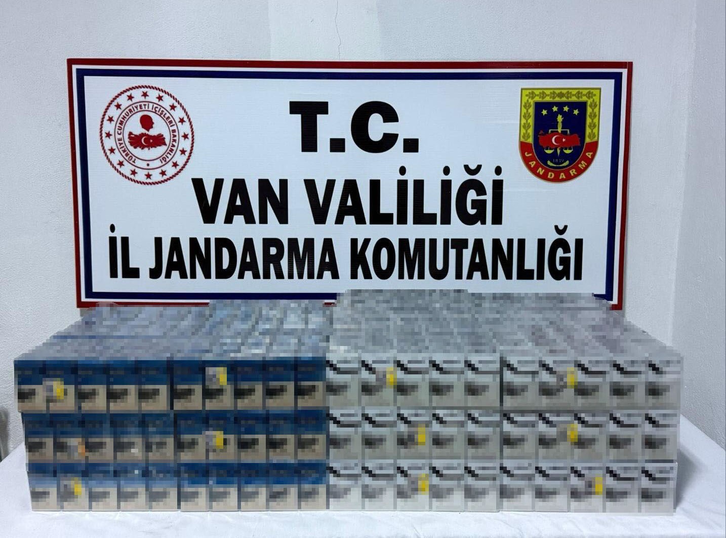 Van’da 7 kilo metamfetamin ele geçirildi
Van’da 7 kilo metamfetamin ele geçirildi