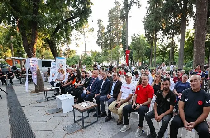 17 Ağustos'un yıl dönümünde Buca'da deprem gerçeği masaya yatırıldı