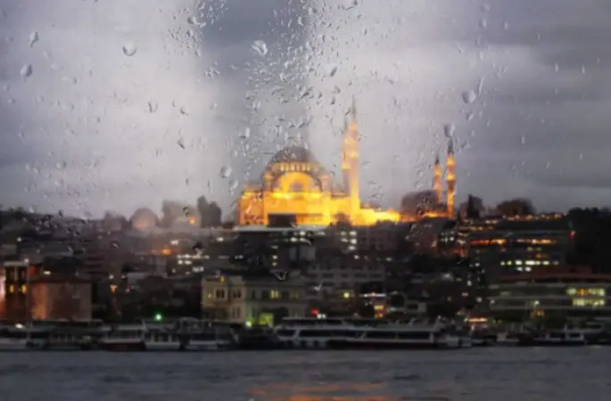 AKOM uyardı: İstanbul'da yağış ve poyraz etkili olacak