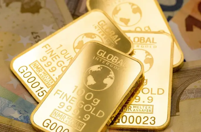 Altında 4.500 dolar direnci izleniyor