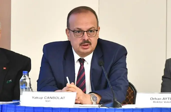 Ankara Valisi Canbolat, 19 Ekim Muhtarlar Günü’nü kutladı