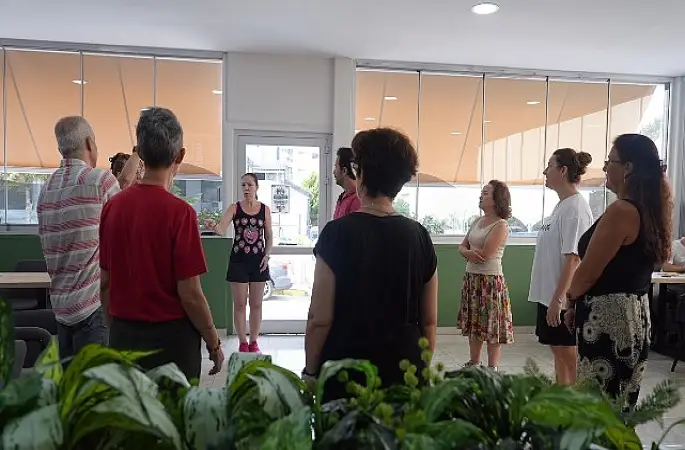 Bağlarbaşı Emekli Dayanışma Evi'nde tiyatro heyecanı