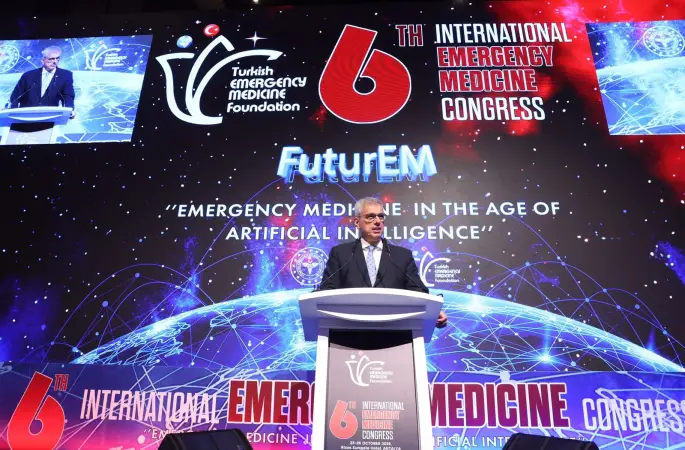 Bakan Memişoğlu: Sizler sağlık ordusunun akıncılarısınız