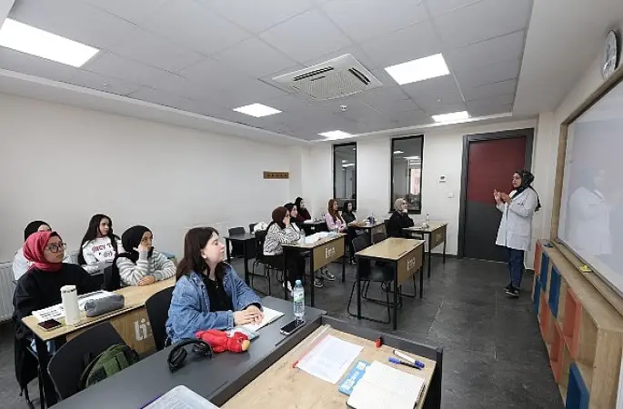 Başkan Altay: “LİMA'larımızda Gençlerimizin Hem Derslerine Destek Oluyor Hem De Kendilerini Çok Yönlü Geliştirmelerine Katkı Sağlıyoruz"