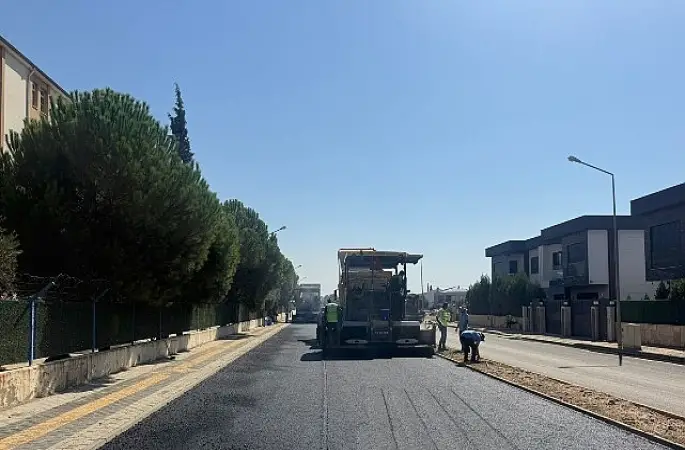 Başkan Çerçioğlu'ndan 17 İlçede Eş Zamanlı Yol Yapım ve Yenileme Çalışmaları