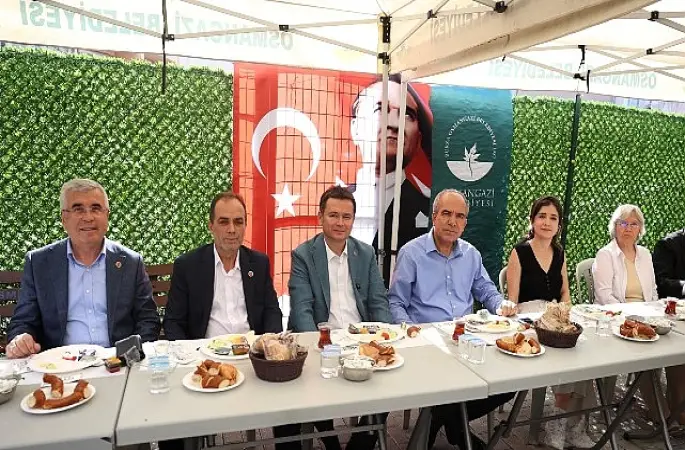 Başkan Erkan Aydın Çirişhane'de Vatandaşlarla Buluştu