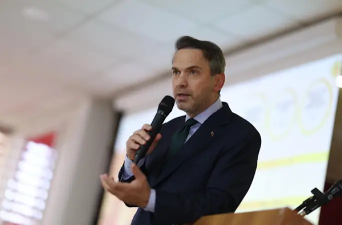 Bayraktar: Suriye’nin yeniden inşası sürecindeki projeleri gerçeğe dönüştürüyoruz