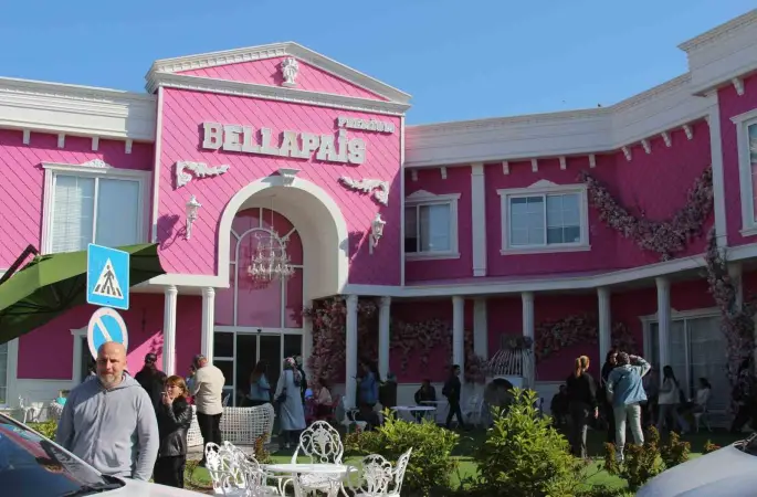 Binlerce kişiyi dolandırdığı iddia edilmişti: Güney Afrika’da güzellik merkezi açmış
