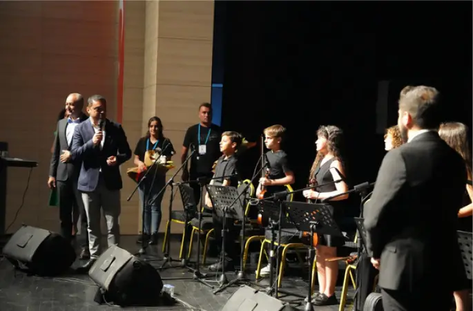 Çorlu Ünal Baysan Kültür Merkezi'nde konser düzenlendi 