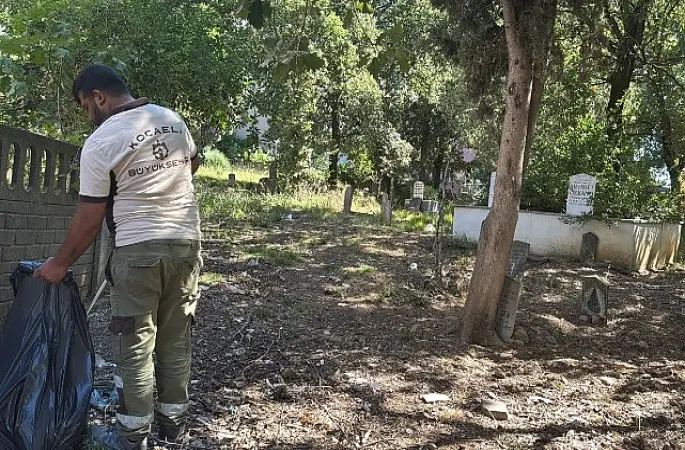 Derince'de mezarlıklara titiz bakım
