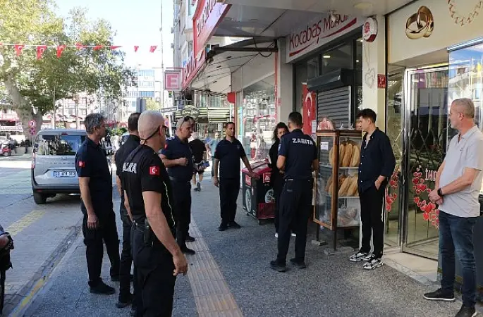 Edremit'te kaldırım işgallerine zabıtadan denetim