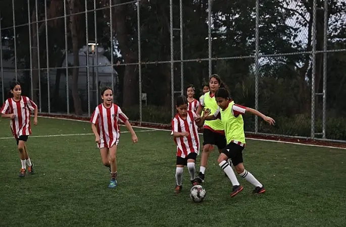 Futbol Akademisi'nde yaz dönemi 
