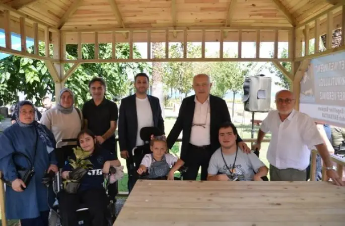Ganita’da özel gereksinimli bireylere özel kamelya