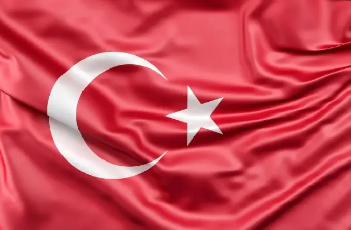 Hakkâri'de hudut geçişine müdahale sırasında yaralanan asker şehit oldu