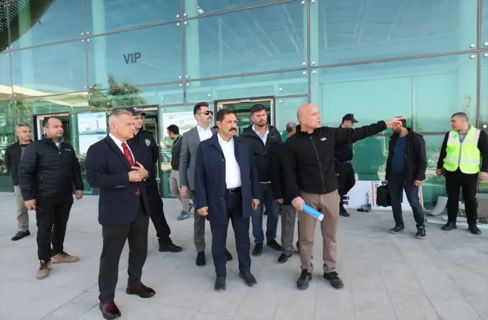 Hatay Havalimanı'nda ikinci pistin yapım çalışması sürüyor