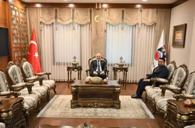 İl Müftüsü Fakirullahoğlu’ndan Vali Zorluoğlu’na ziyaret