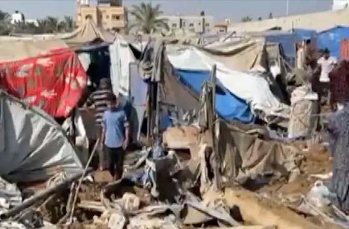İsrail'in Gazze'ye hava saldırılarında 3 Filistinli hayatını kaybetti