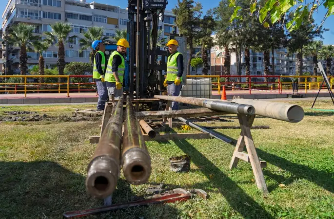 İzmir’de mikrobölgeleme çalışmaları Konak ve Bayraklı’da başladı