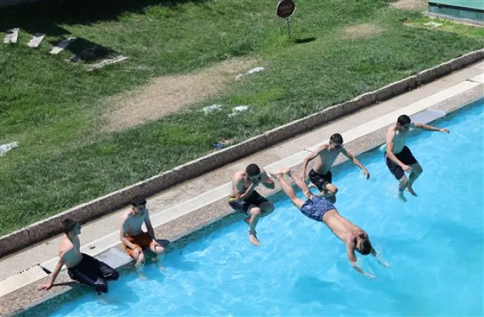 Kentpark Yapay Plajı ve Olimpik Yüzme Havuzu açılıyor