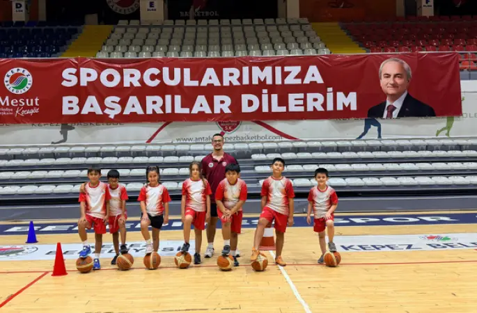 Kepez'de spor dolu yaz tatili