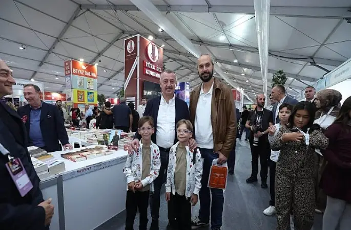 Kocaeli Kitap Fuarı'na yoğun ilgiye Başkan Büyükakın'dan ilk yorum